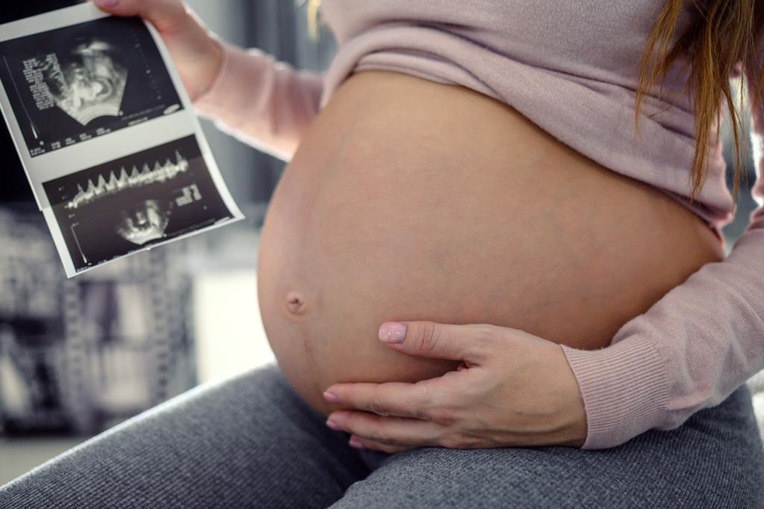 Endometrial Receptivity Test (ERA)